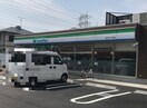 ファミリ－マ－ト(コンビニ)まで850m リバ－サイド八尾南Ａ棟