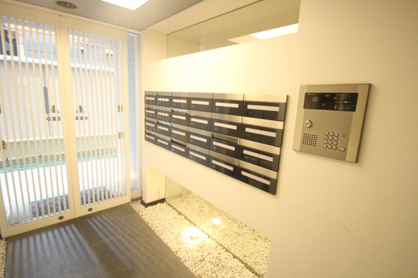 エントランス部分 北野エスポワコリン