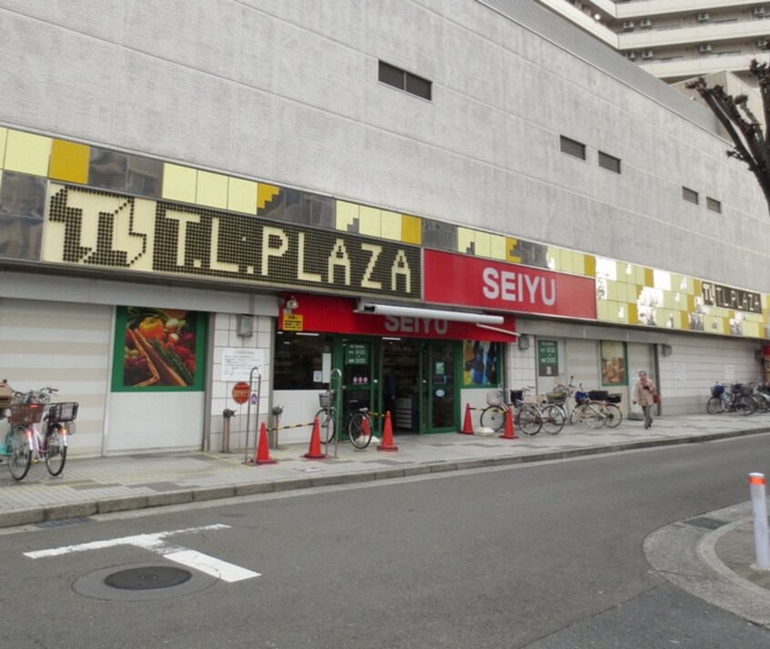 ス－パ－SEIYU(スーパー)まで131m ラム－ル守口