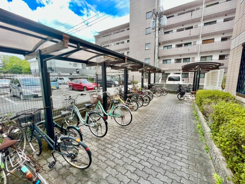 駐輪場 サンプラザ西野Ⅱ