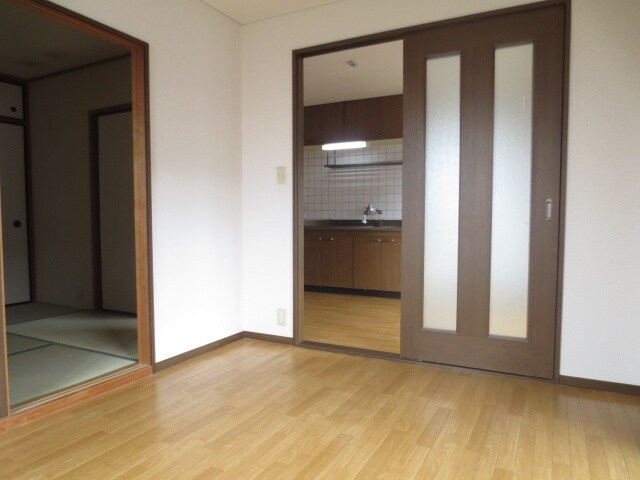 居室 サンプラザ西野Ⅱ