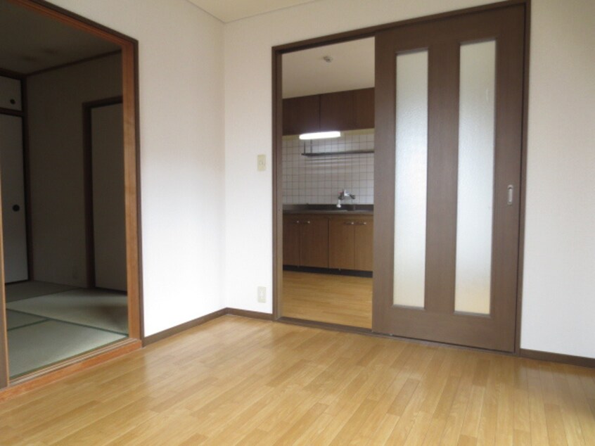 居室 サンプラザ西野Ⅱ