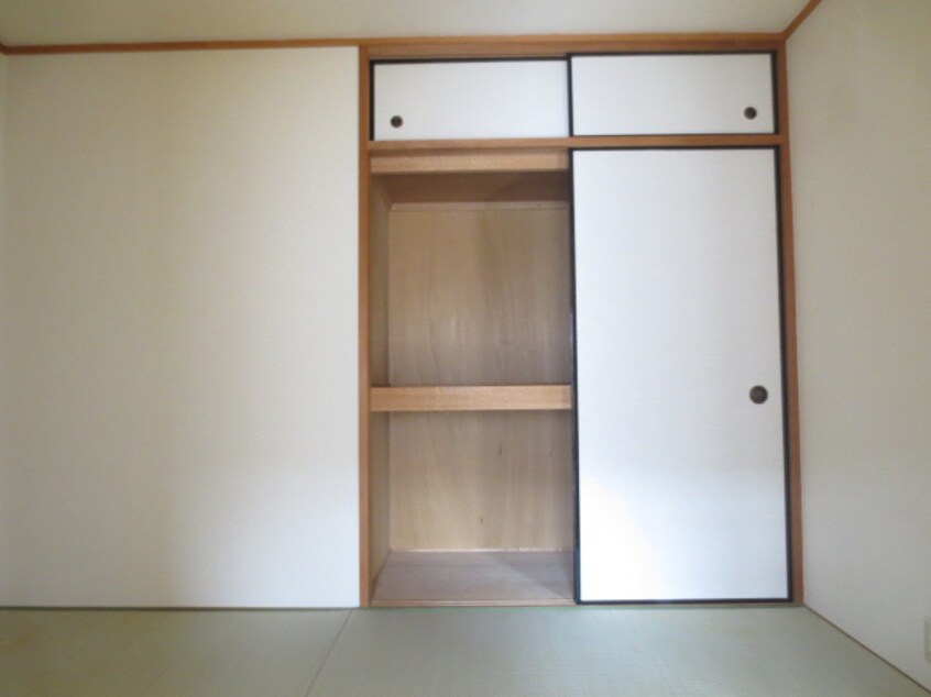 居室 サンプラザ西野Ⅱ