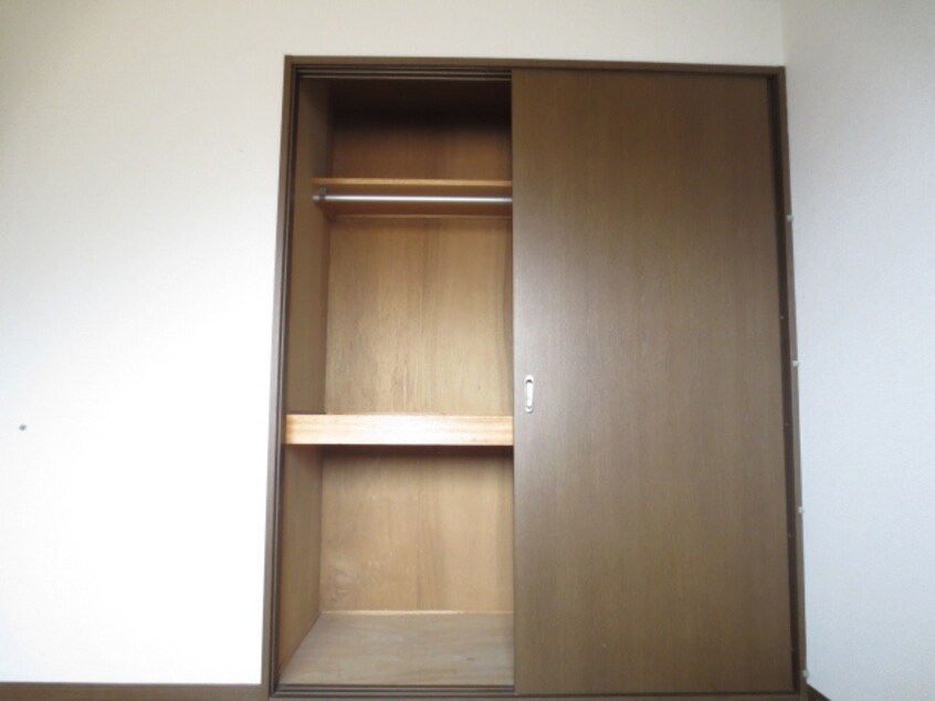 収納 サンプラザ西野Ⅱ