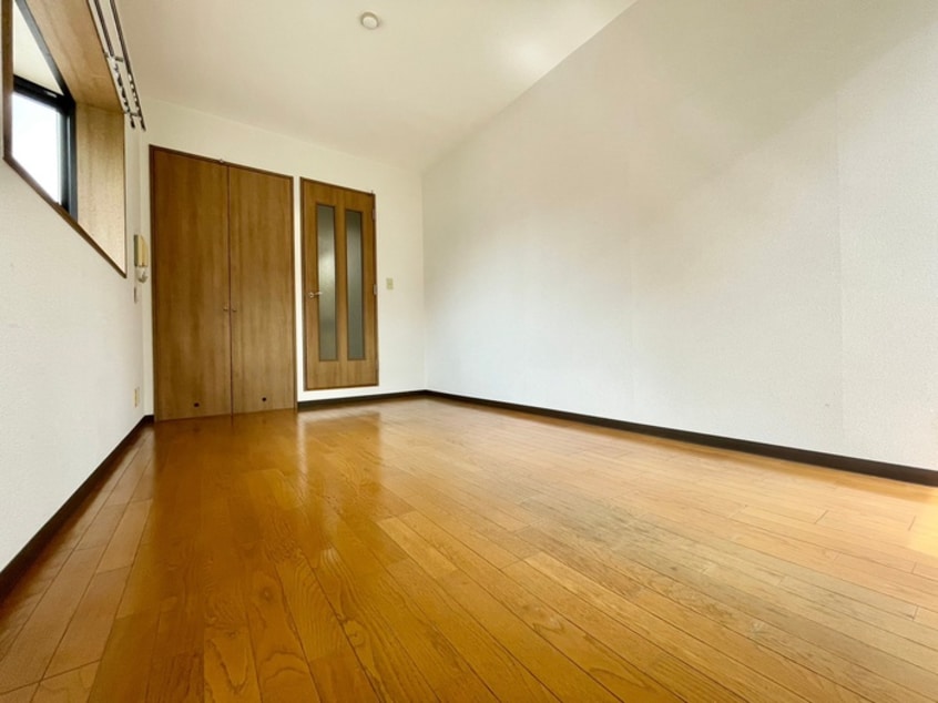 居室 カースル御影