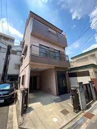 横小路町4丁目貸家
