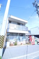 メゾンリリーベルの外観