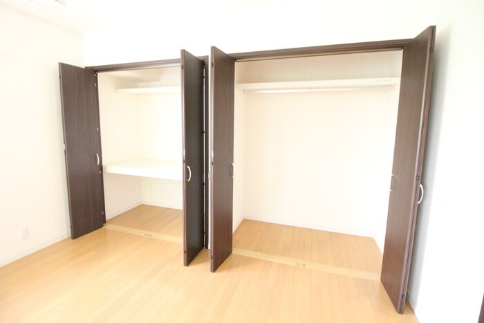 収納 フローラ住吉