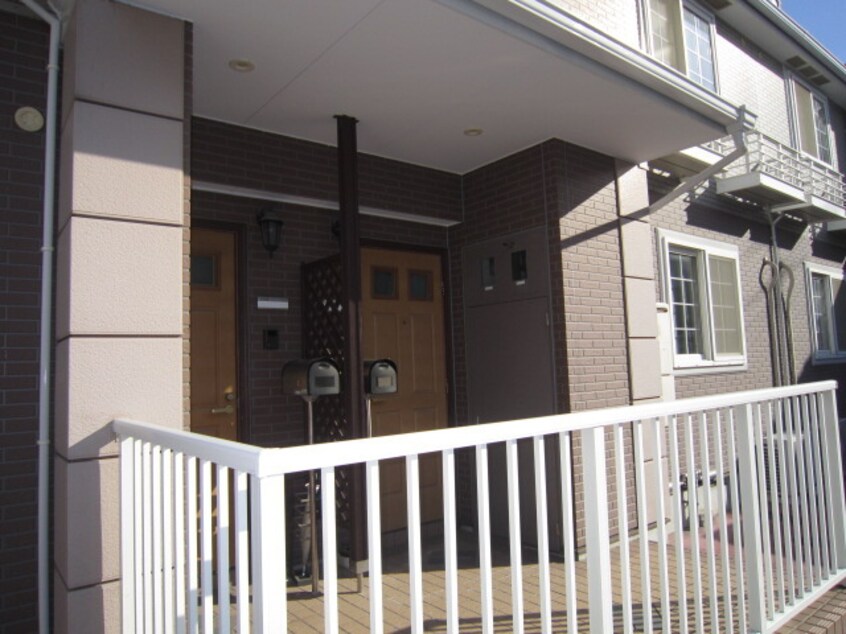 エントランス部分 キャンパニュ－ルＢ棟