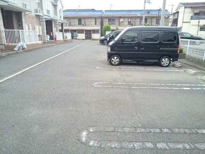 駐車場 キャンパニュ－ルＢ棟