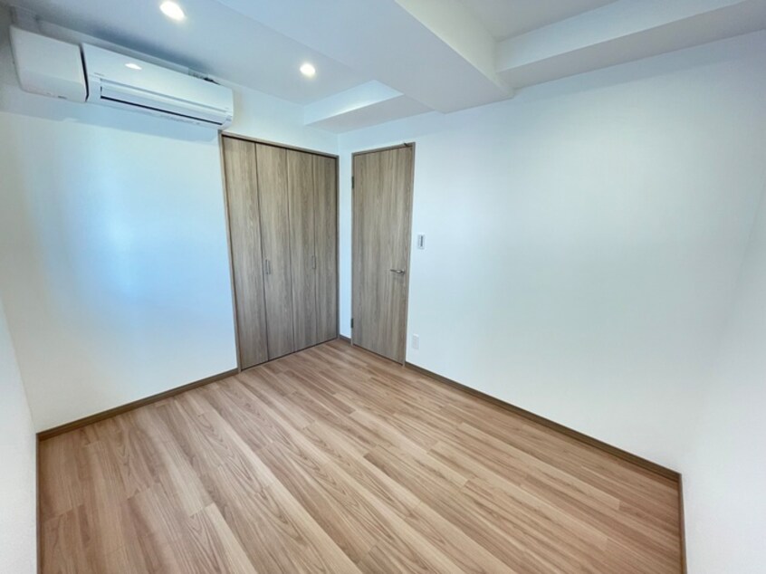 内観写真 IMR BLD.