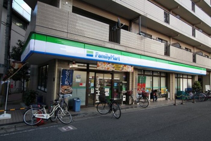 ファミリーマート(コンビニ)まで350m フジパレス門真本町Ⅴ番館