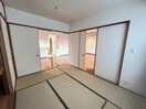 居室 名次町ロジュマン