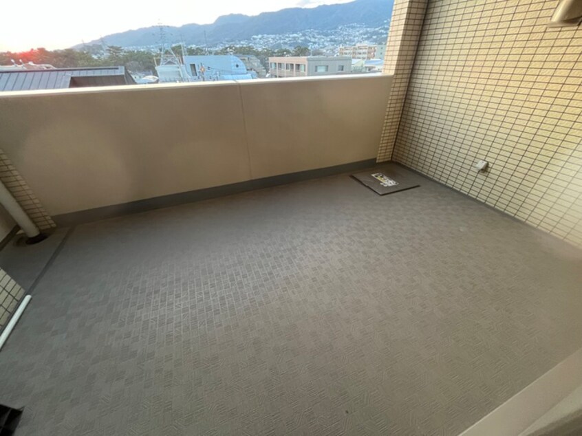 ベランダ・バルコニー 名次町ロジュマン