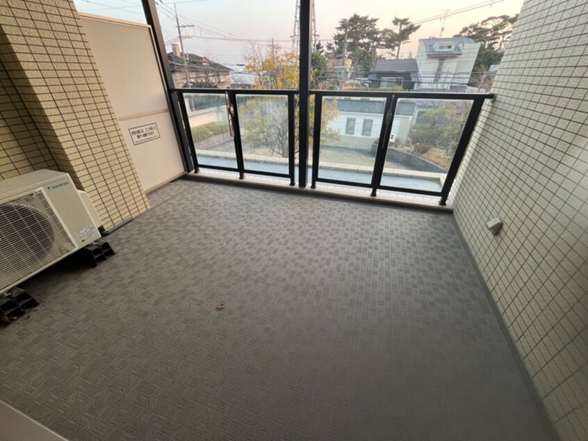 ベランダ・バルコニー 名次町ロジュマン