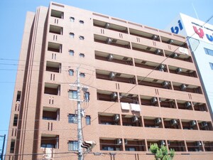 ﾌﾟﾚｻﾝｽｾﾝﾀｰｺｱ大阪(805)