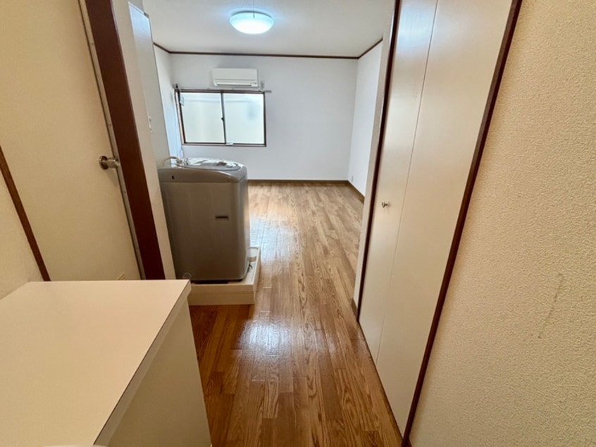 廊下 西宮サンハイツ