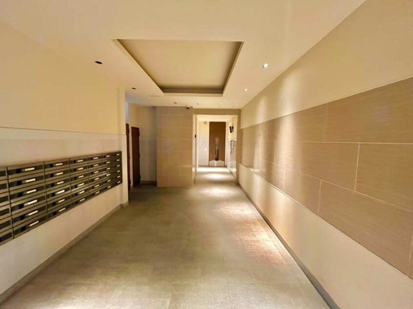 エントランス部分 コンソラ－レ同心