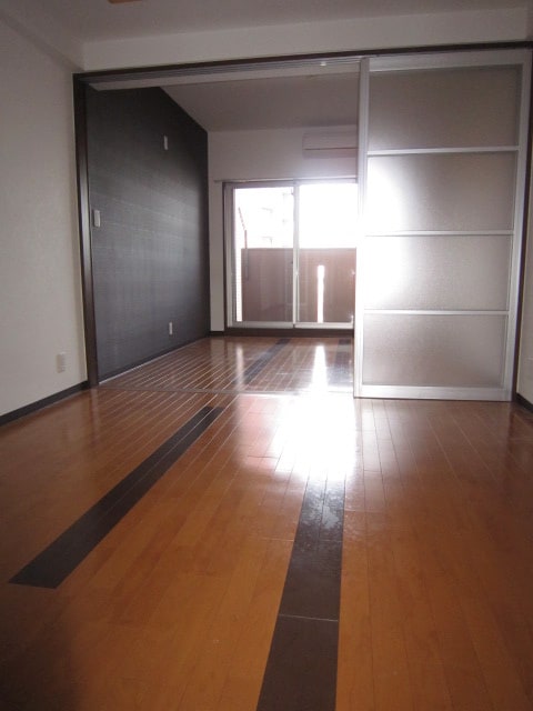 居室 コンソラ－レ同心