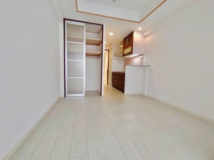 居室 コンソラ－レ同心