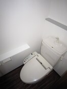 トイレ コンソラ－レ同心