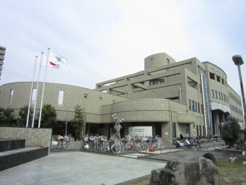 東区役所(役所)まで650m コ－ジ－コ－ト