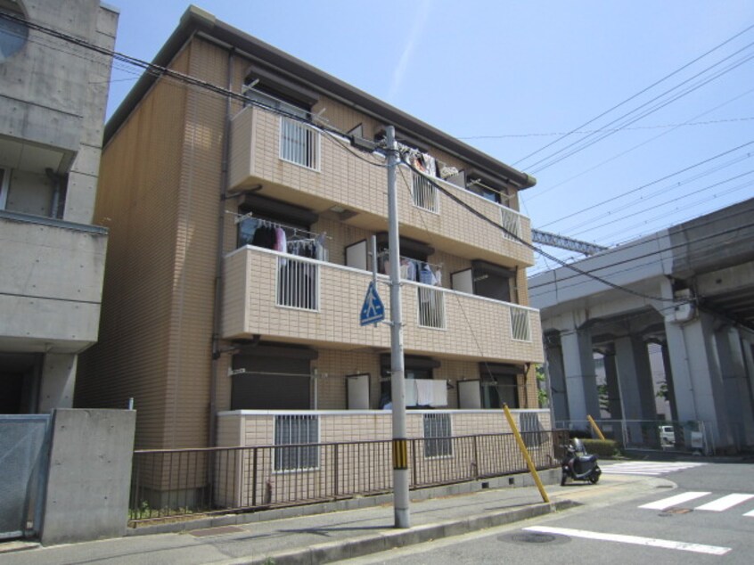 外観写真 メゾンフロ－レ