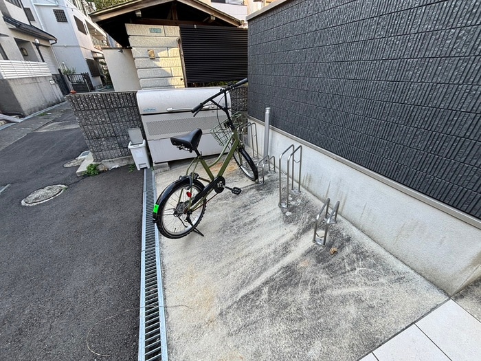 駐輪場 Ａｘｉａ