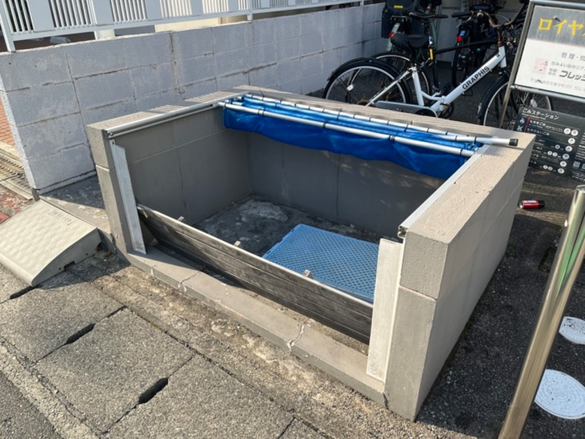 建物設備 ロイヤルヴィラ