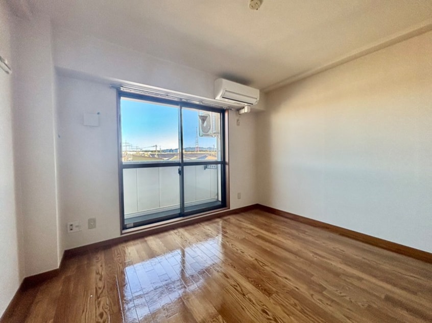 居室 コンフォ－トヴィレッジ内田