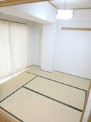 居室 トリ・ビラ－ジュ