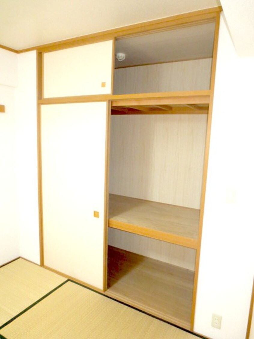 収納 トリ・ビラ－ジュ