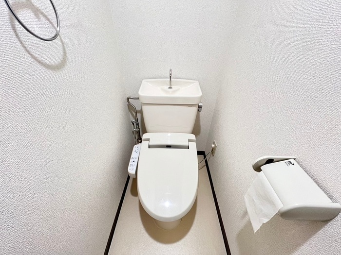 トイレ メゾンラビアン