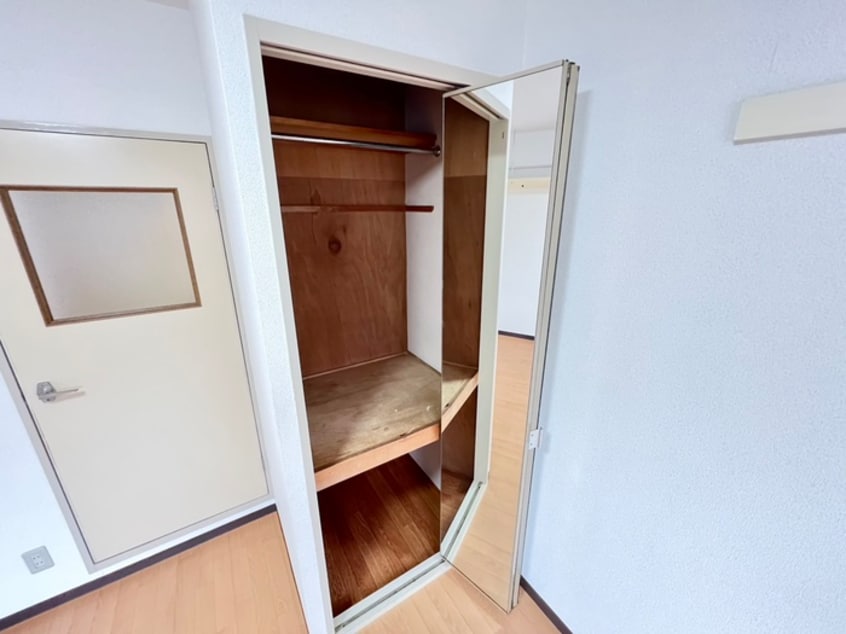 収納 メゾンラビアン