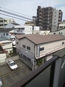 室内からの展望 サニ－塚本