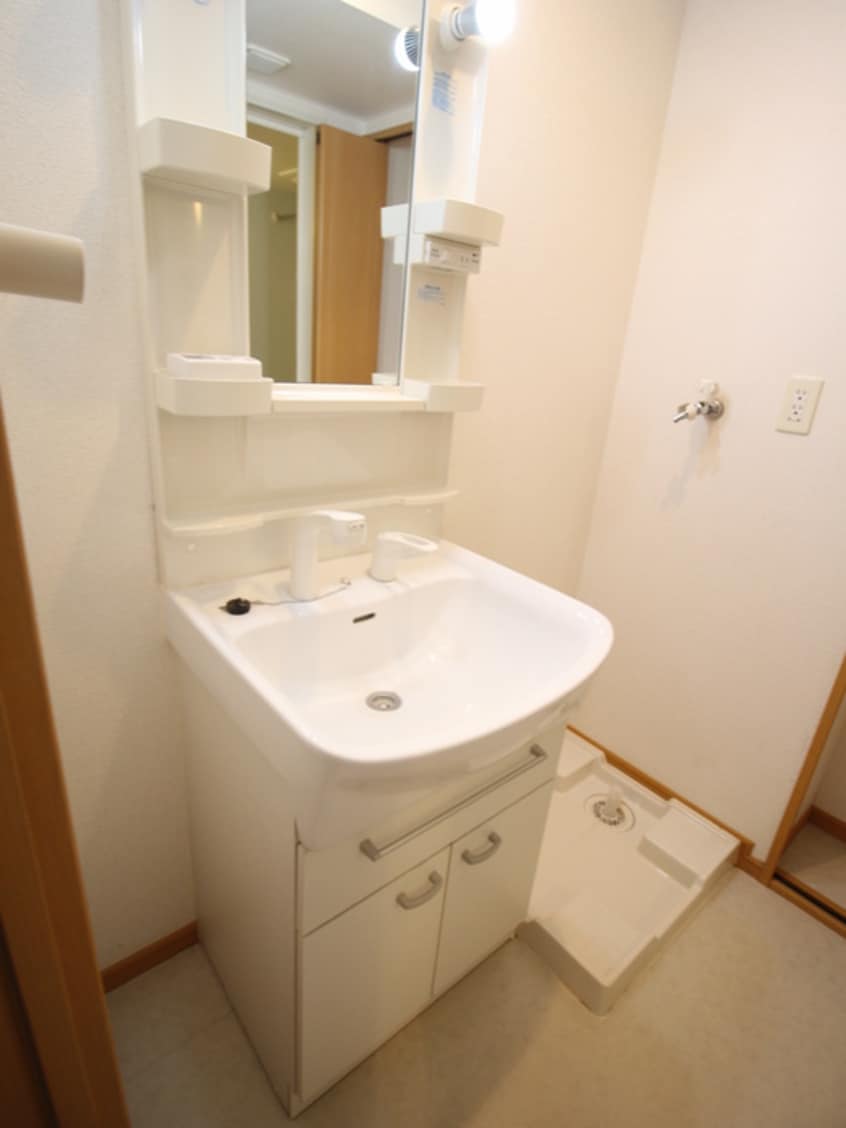 洗面 サンワルツ