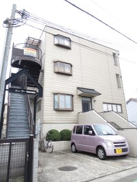 ビューラータキノ