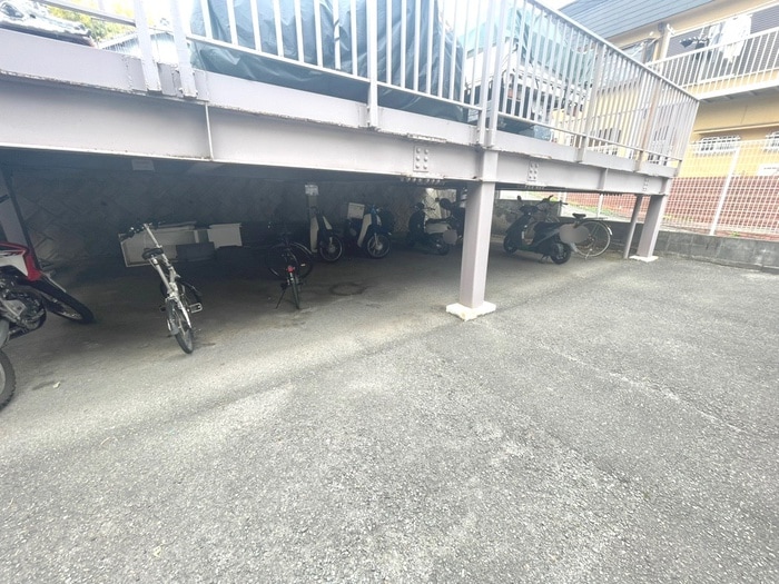 駐輪場 メルベ－ユ箕面Ⅱ