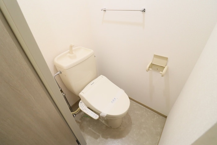 トイレ メルベ－ユ箕面Ⅱ