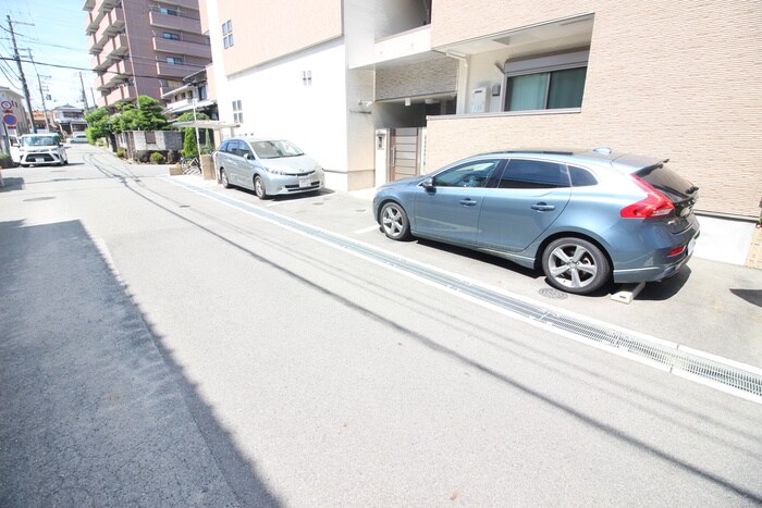 駐車場 ﾌｼﾞﾊﾟﾚｽ曽根南町Ⅲ番館