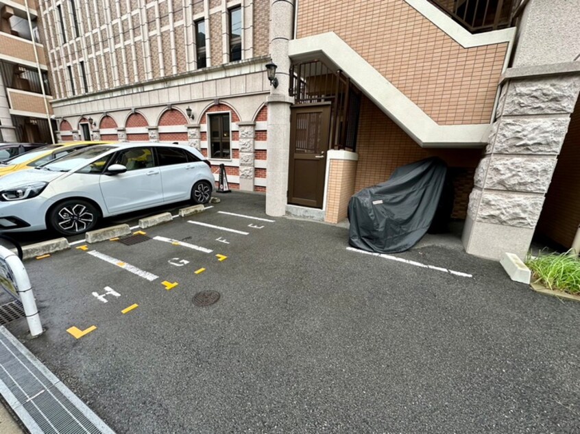 バイク置き場 Luxe新大阪SOUTH