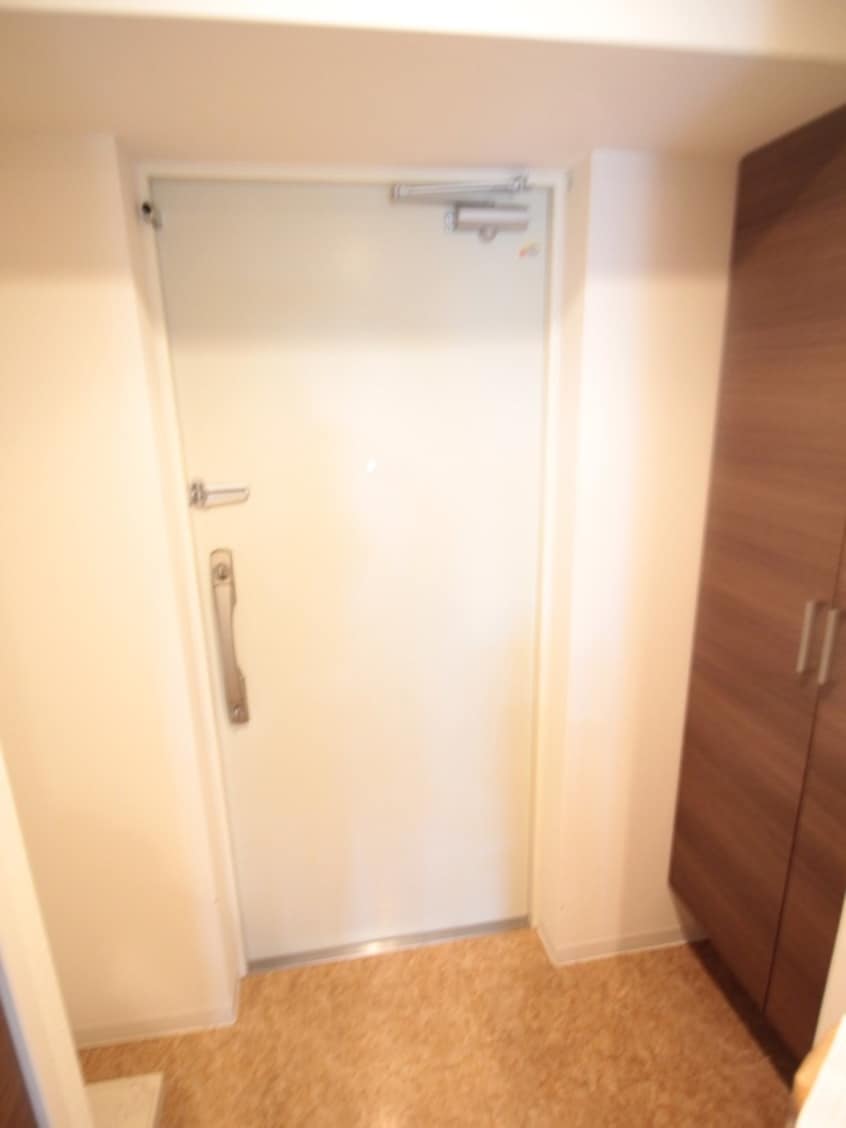 玄関 Luxe新大阪SOUTH