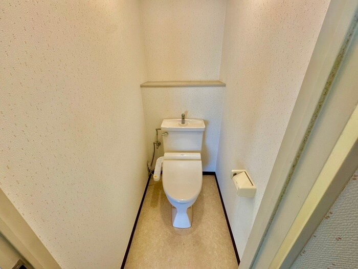 トイレ タンクロービル