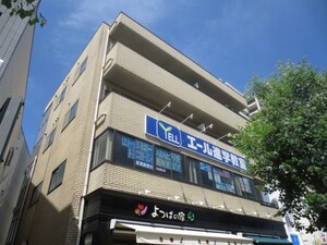 ｸｲｰﾝﾊｲﾂ