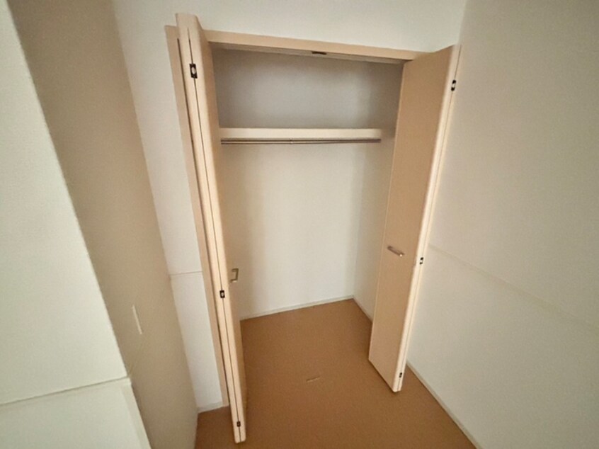 収納 フレイムパークイースト