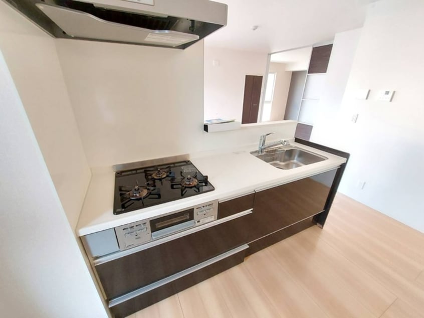 キッチン サン・フローラ伏見板橋