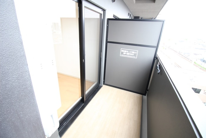 ベランダ・バルコニー ﾚｵﾝｳﾞｧﾘｴ大阪ﾍﾞｲｼﾃｨ(803)