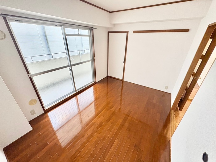 居室 メゾンローレル