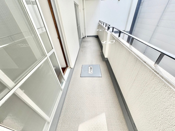 ベランダ・バルコニー メゾンローレル