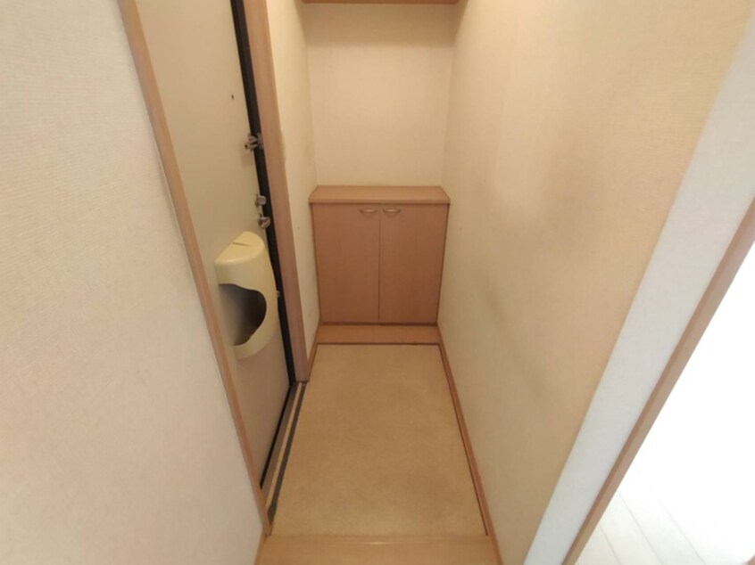 玄関 ウィスタリア瑞穂Ａ棟